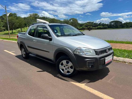 FIAT STRADA 1.4 MPI HARD WORKING CD 8V FLEX 3P MANUAL FIAT STRADA 1.4 MPI HARD WORKING CD 8V FLEX 3P MANUAL